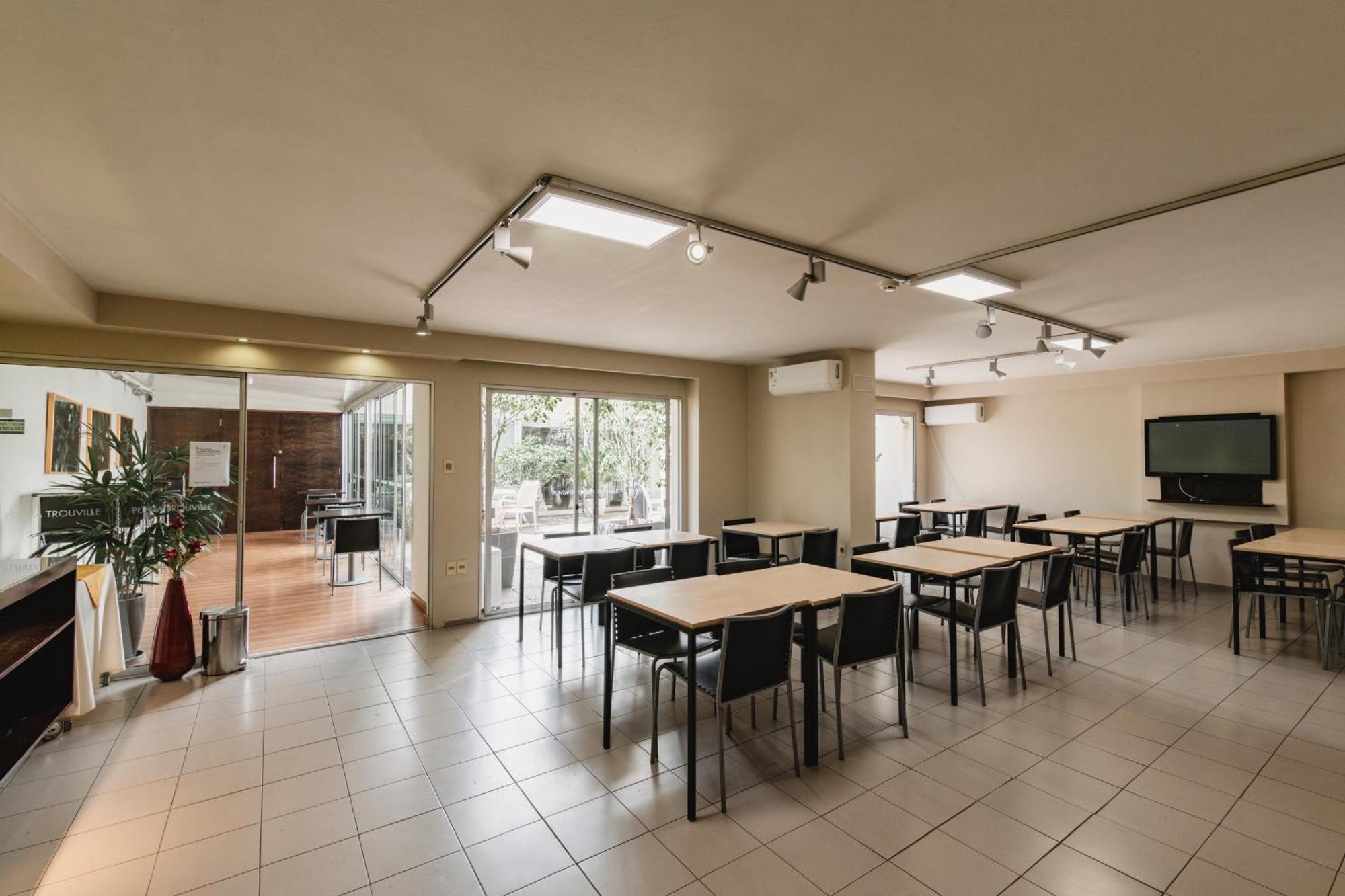 מונטווידאו Punta Trouville Hotel מראה חיצוני תמונה